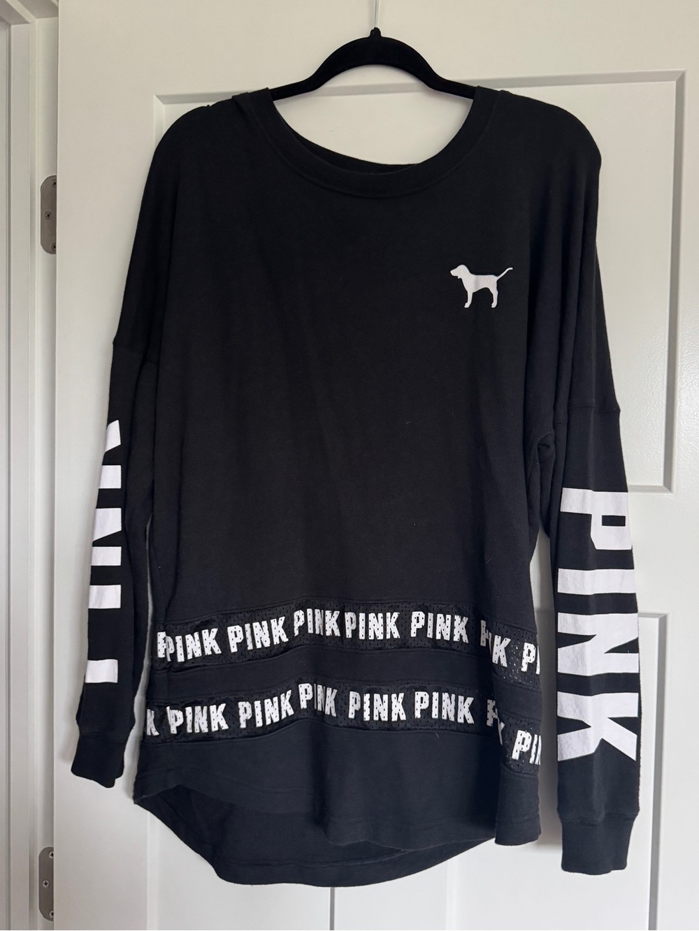 PINK Victoria's Secret Black Long-Sleeve Logo Pullover